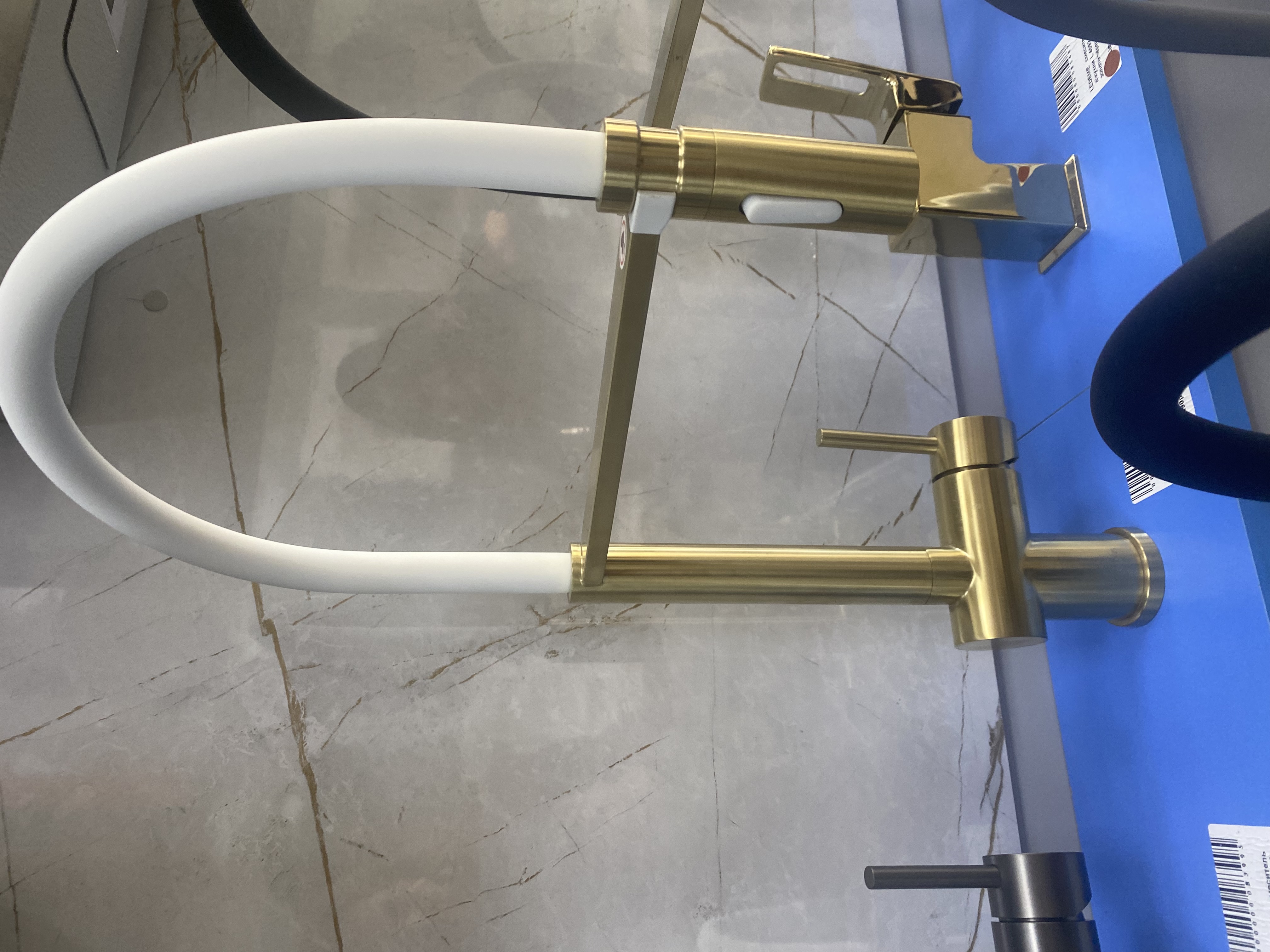 LEDEME   смеситель д\кухни  K 14290Y-3  золотой сатин 